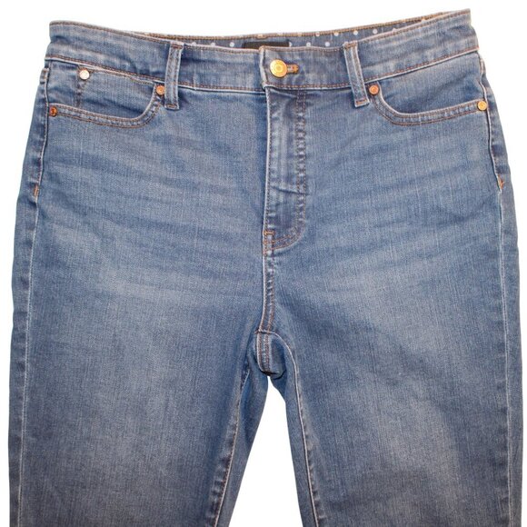 Talbots Women's Denim Shorts Size 8P Casual Summer Stretch Jean Short - Picture 2 of 5